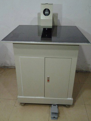 ZL-400長臂板厚量測儀 專業電子制造設備與昆山智聯電子服務概述